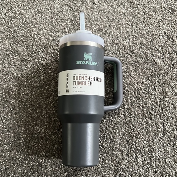 ❗️FINAL❗️ 🆕 STANLEY Quencher H2.0 Tumbler - Picture 2 of 5